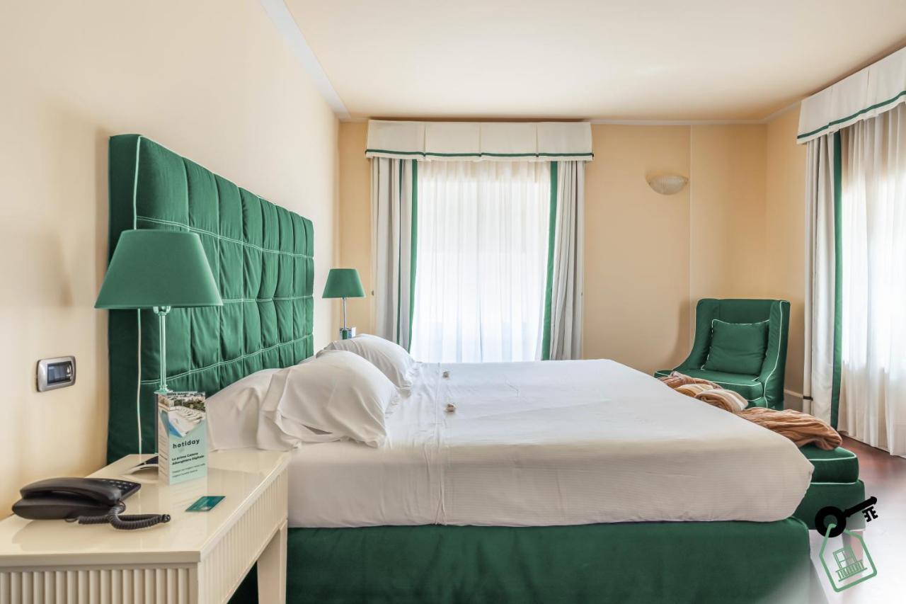 Hotel Rooms Livorno Exterior foto